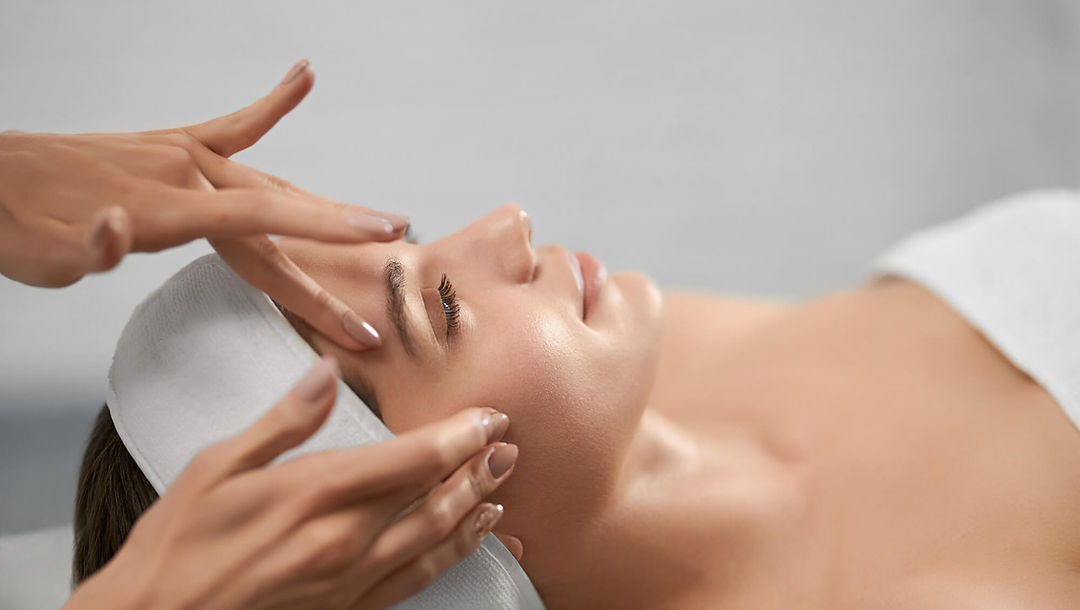 Longevity Lounge Esthetics — laser tattoo removal clinic in Double Bay