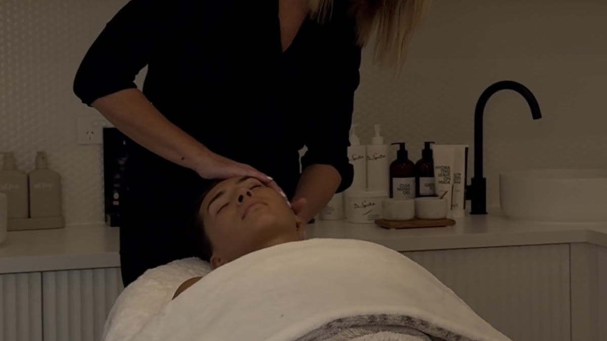 BOSS AESTHETICS - Southport โ laser tattoo removal clinic in Southport