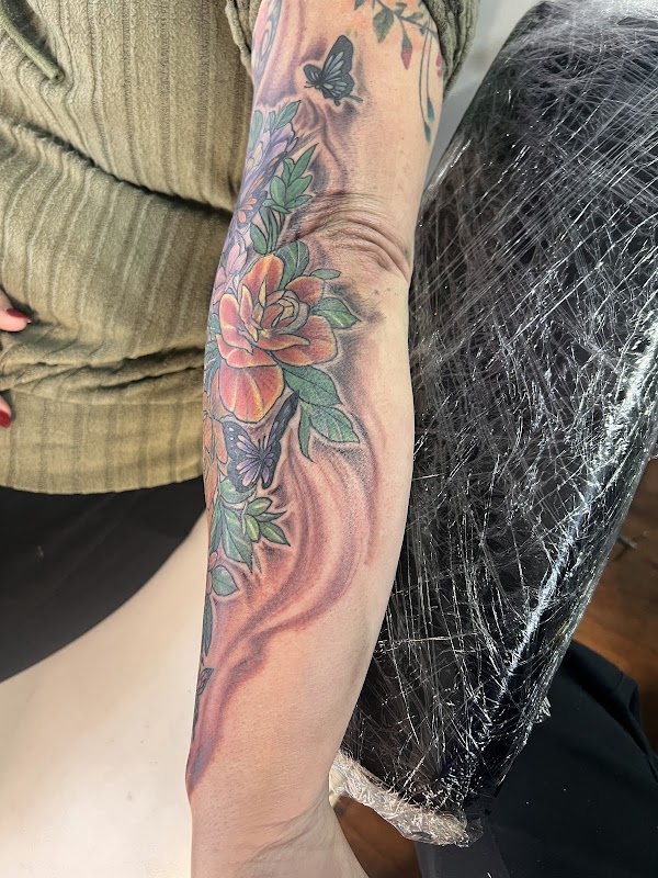 Impact Tattoos — laser tattoo removal clinic in Glendale