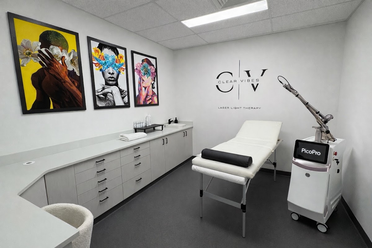 Clear Vibes — laser tattoo removal clinic in Booragoon