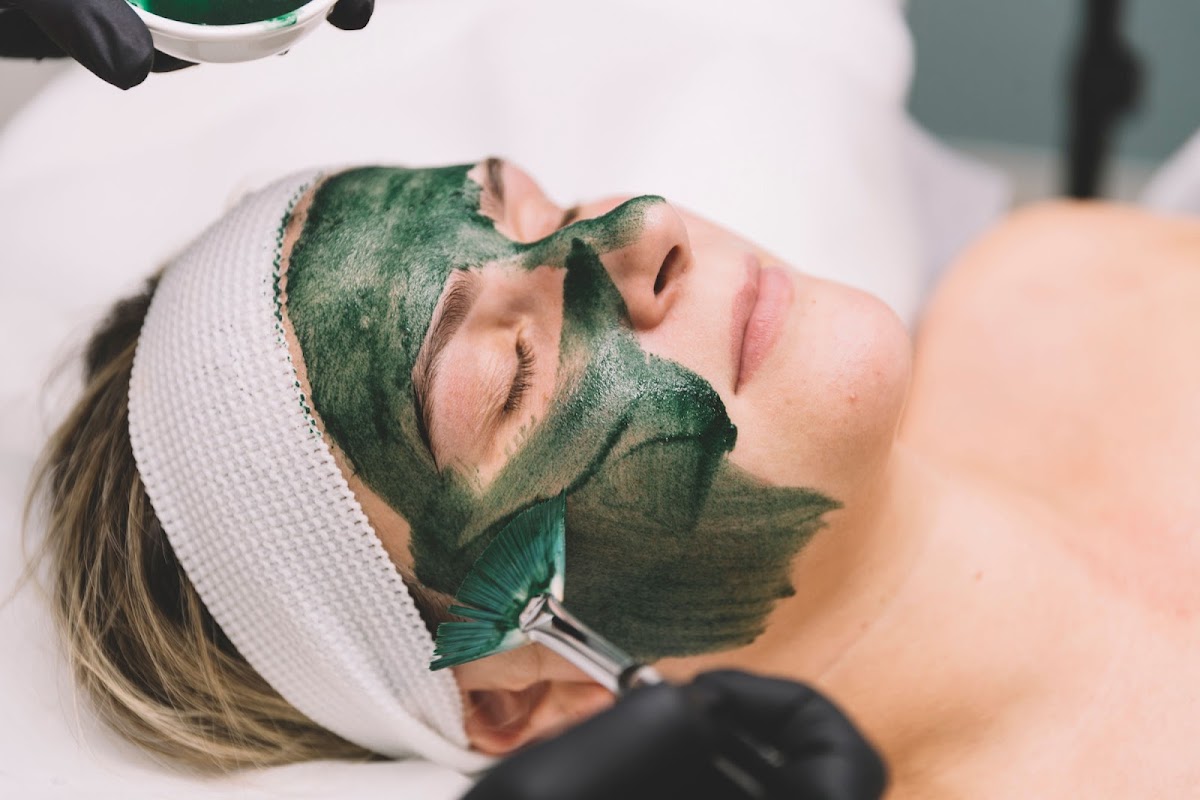 Signature Cosmetic & Beauty — laser tattoo removal clinic in Maroochydore