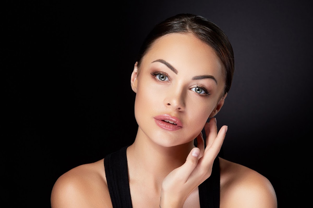 Perfecta Cosmetic Clinic — laser tattoo removal clinic in Toronto