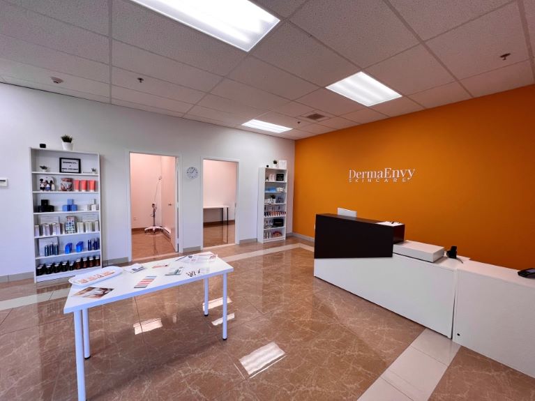 DermaEnvy Skincare - Fredericton β laser tattoo removal clinic in Fredericton
