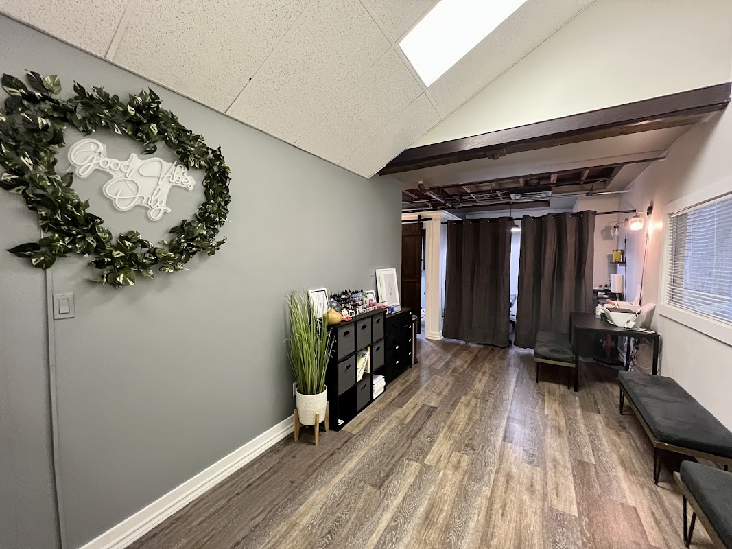 Grand Arc — laser tattoo removal clinic in Vancouver
