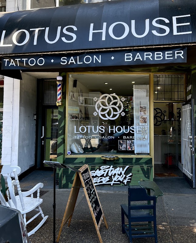 Lotus Tattoo removal — laser tattoo removal clinic in Vancouver