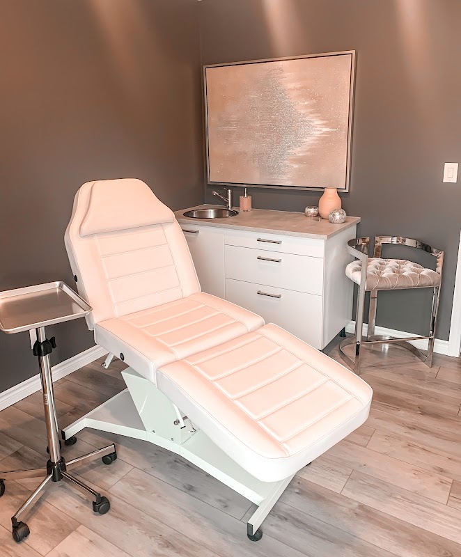Adore Advanced Medical Aesthetics — laser tattoo removal clinic in Thorold
