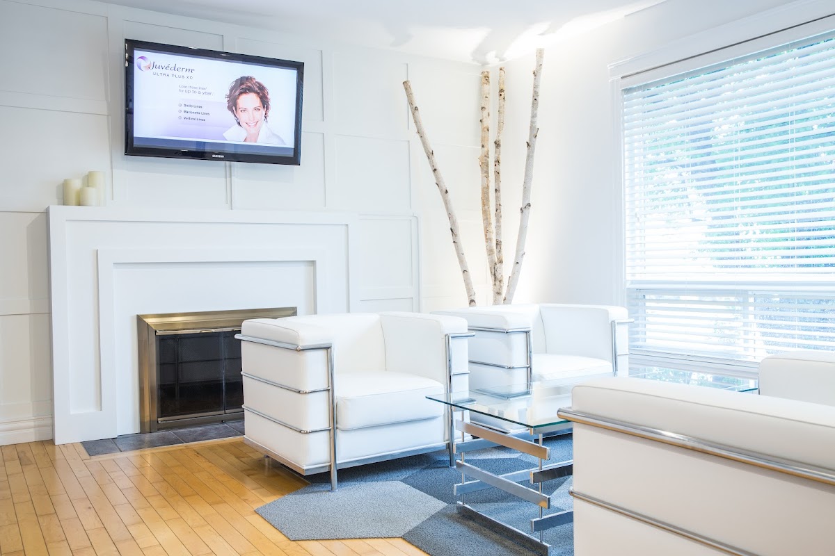 Flawless Anti-Aging and Laser Clinic β laser tattoo removal clinic in Fredericton