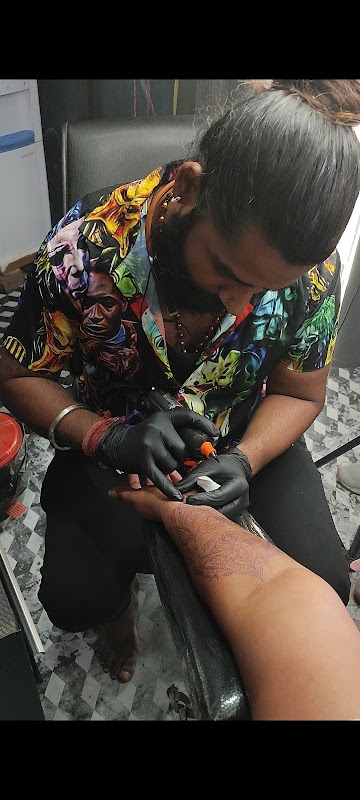 ROMEE TATTOO PALACE — laser tattoo removal clinic in Delhi