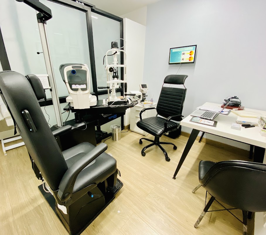The SkinVision — laser tattoo removal clinic in Gurugram