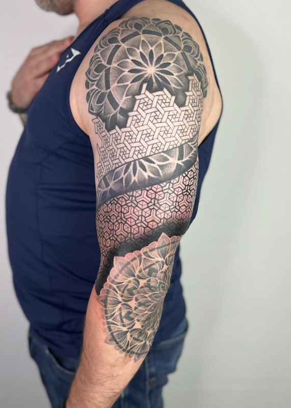 Hollow Bones Tattoo Studio — laser tattoo removal clinic in Norwich