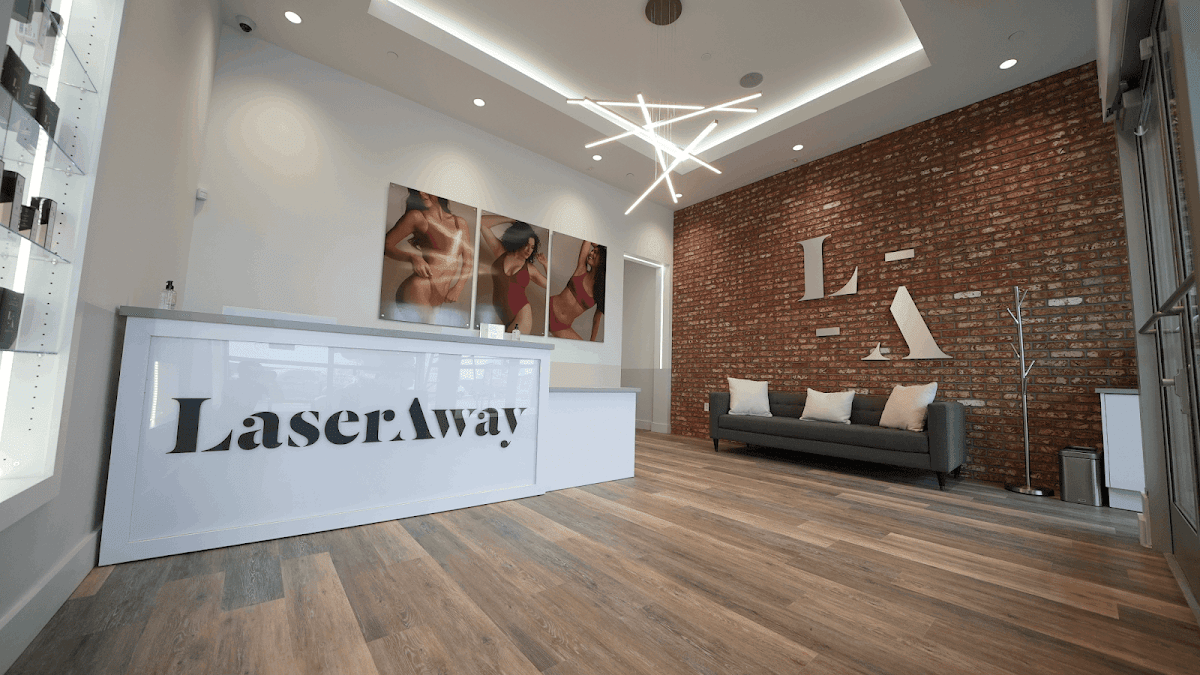 LaserAway Kansas City — laser tattoo removal clinic in Leawood