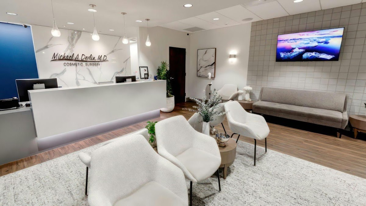 Devlin Cosmetic Surgery: Michael Devlin, M.D. — laser tattoo removal clinic in Little Rock