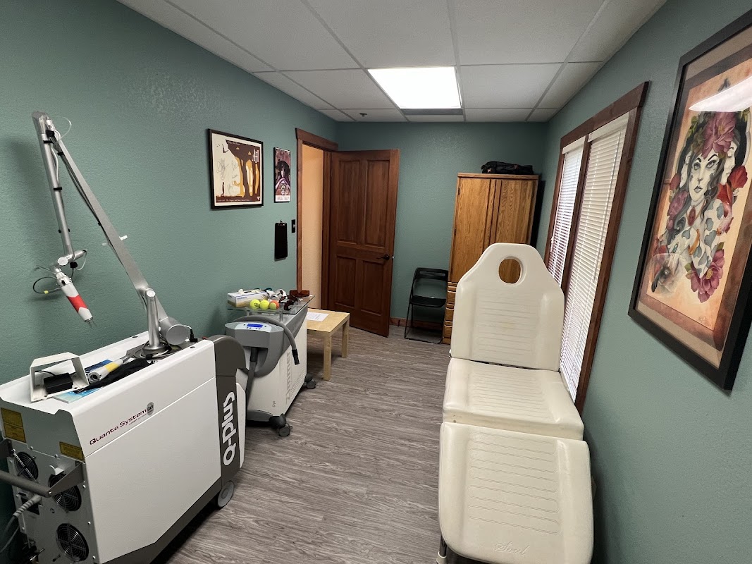 Black Sage Laser β laser tattoo removal clinic in Evergreen