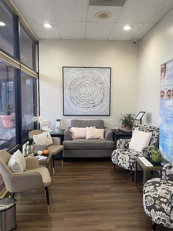 Lake Oswego Vein and Aesthetic _ LOVA โ laser tattoo removal clinic in Lake Oswego