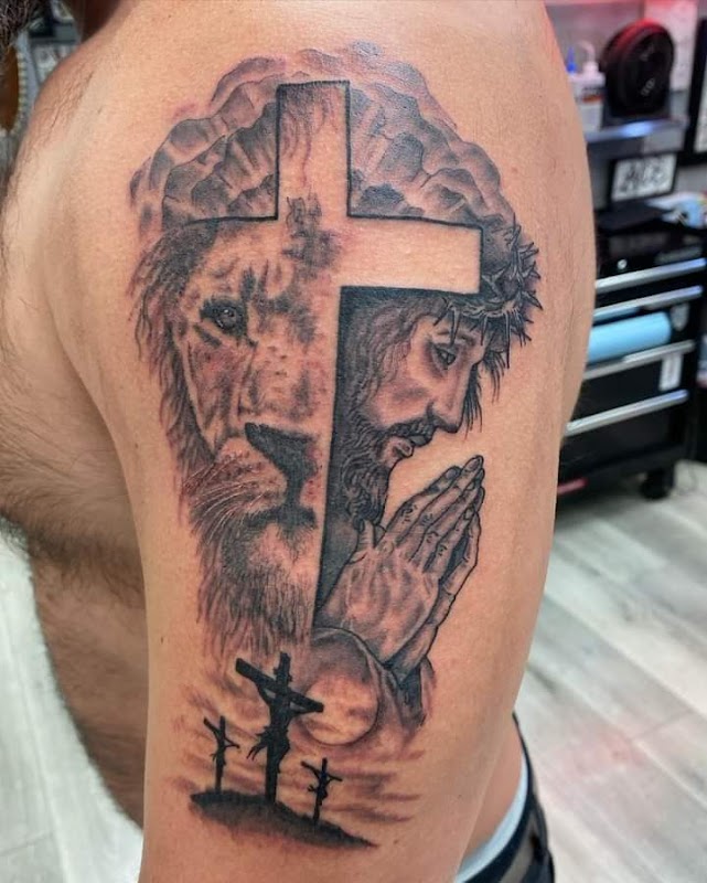 Saints And Sinners Tattoo Shop — laser tattoo removal clinic in San Diego
