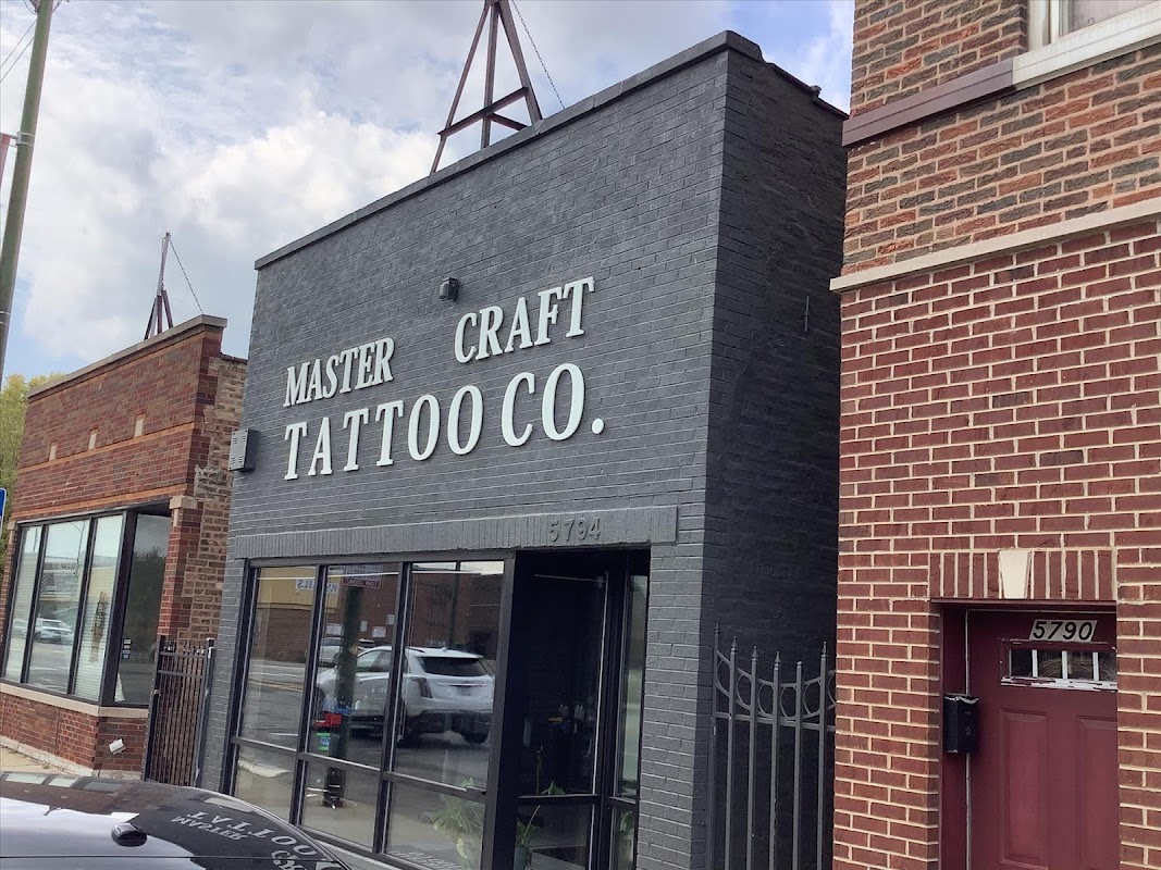 Illume Tattoo Removal — laser tattoo removal clinic in Chicago