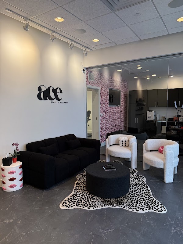 Ace Beauty & Wellness โ laser tattoo removal clinic in Minneapolis