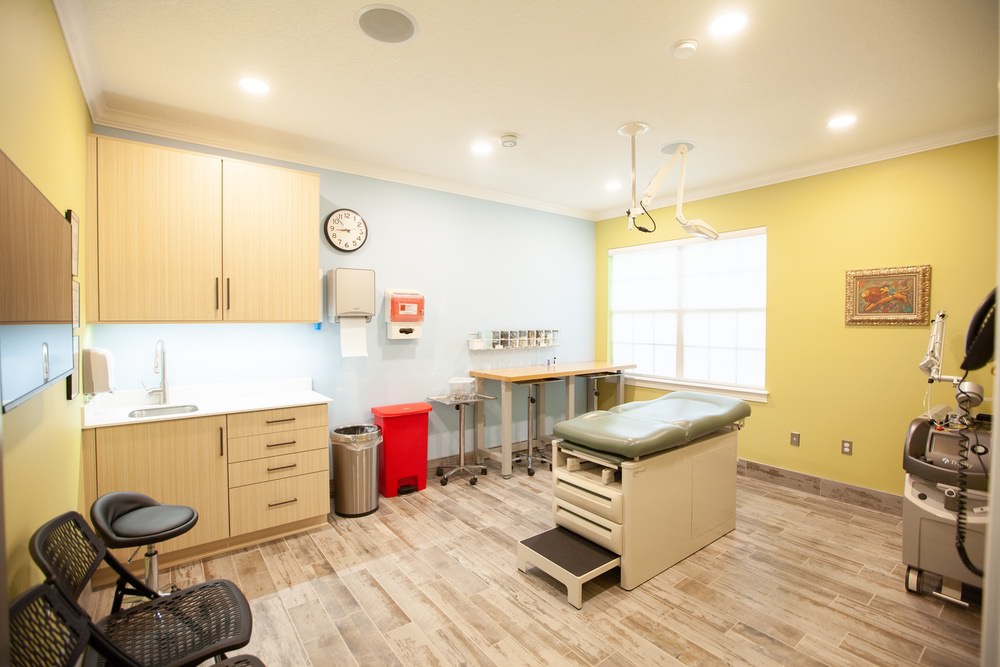 East Coast Worldwide Tattoo & Piercing — laser tattoo removal clinic in Jacksonville