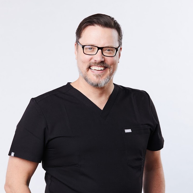Dr. J. J. Wendel Plastic Surgery — laser tattoo removal clinic in Nashville