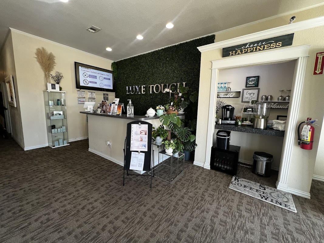 Luxe Touch β laser tattoo removal clinic in Red Oak