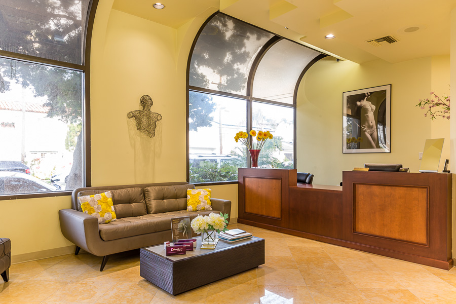 Jaibaji Plastic Surgery β laser tattoo removal clinic in Coronado