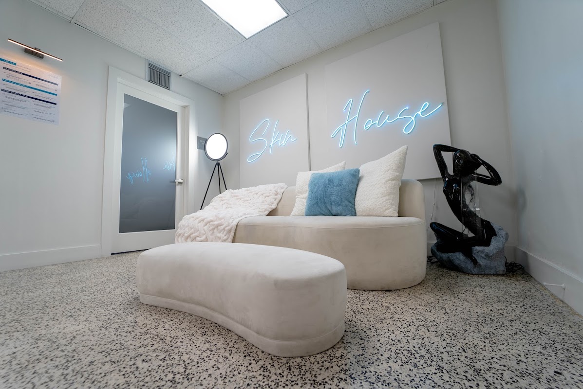 Skin House Miami Láser Center — laser tattoo removal clinic in Miami