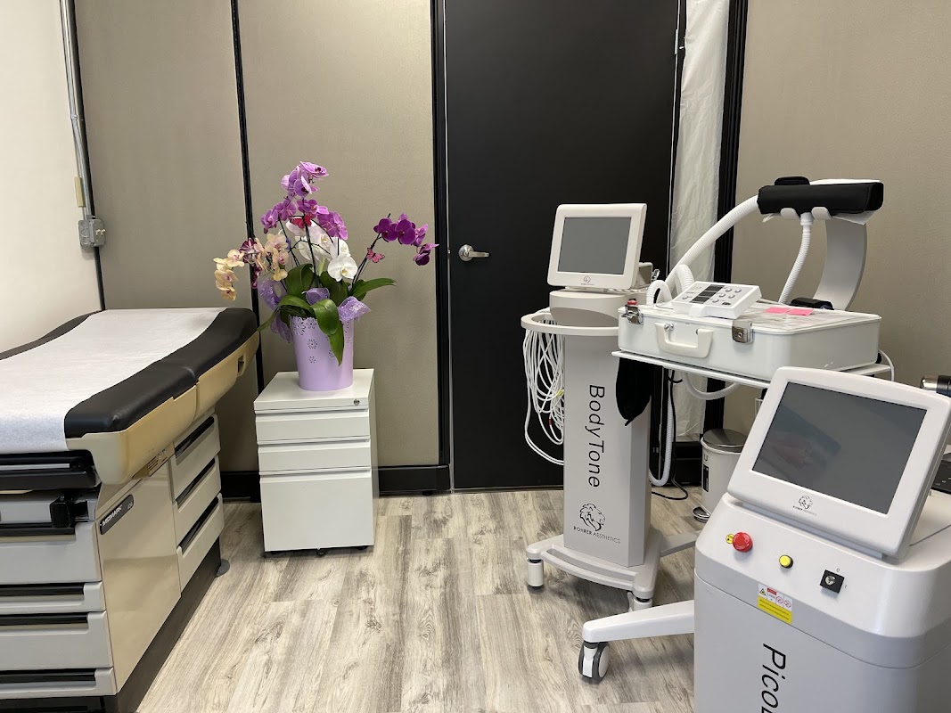 Island Medical And Beauty Clinic Honolulu, HI — laser tattoo removal clinic in Honolulu