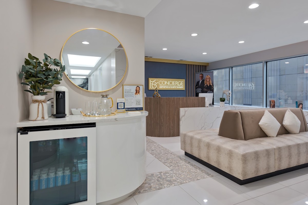 Concierge Aesthetics & Plastic Surgery — laser tattoo removal clinic in Chicago