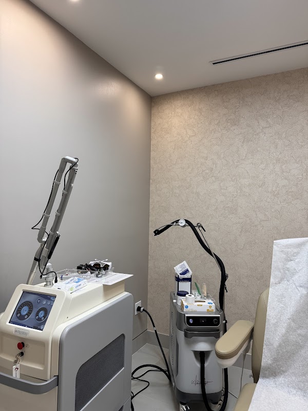 Vellu Laser — laser tattoo removal clinic in Miami Lakes