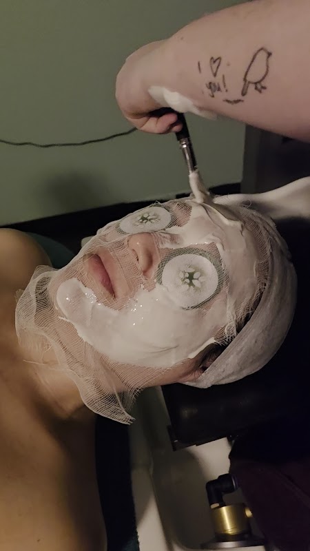 Glamour and Grace Aesthetics β laser tattoo removal clinic in Wood Village