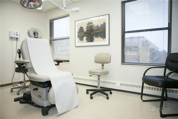 Dr. Renuka Diwan — laser tattoo removal clinic in Westlake