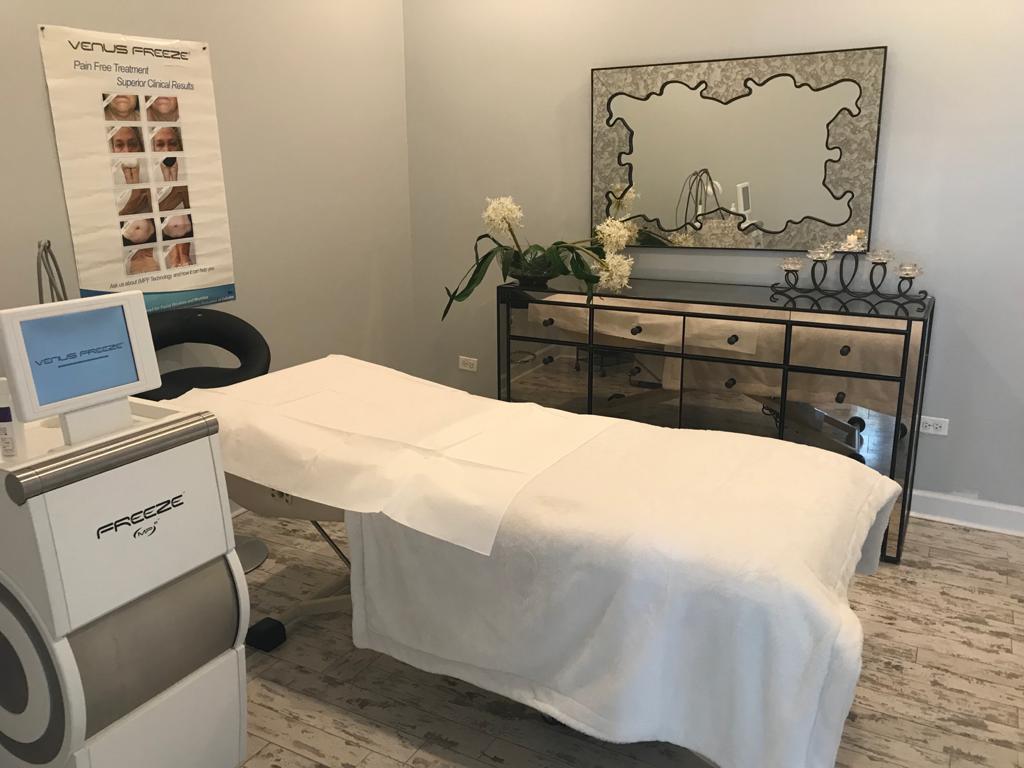 Oxygen Med Spa — laser tattoo removal clinic in Orland Park