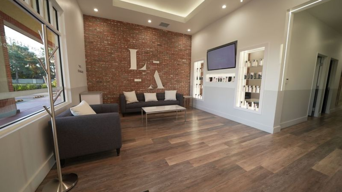LaserAway Bakersfield — laser tattoo removal clinic in Bakersfield