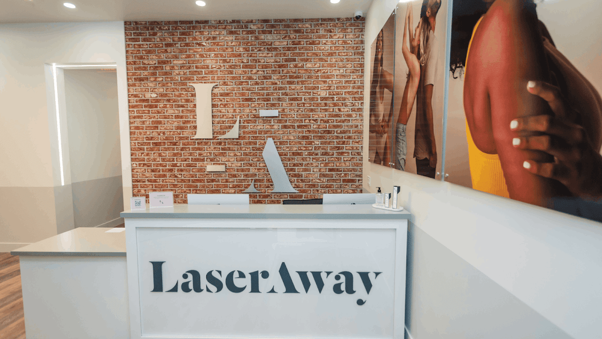 LaserAway Evanston — laser tattoo removal clinic in Evanston