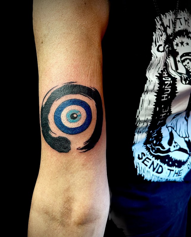 Valley Tattoo β laser tattoo removal clinic in Mesa